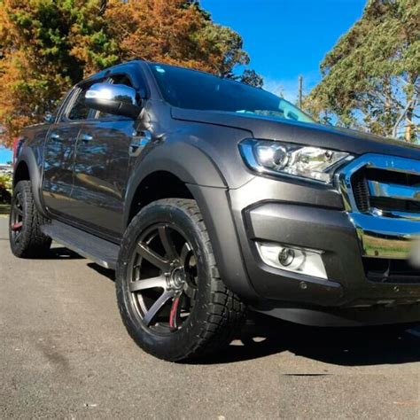 factory fender flare ford ranger.